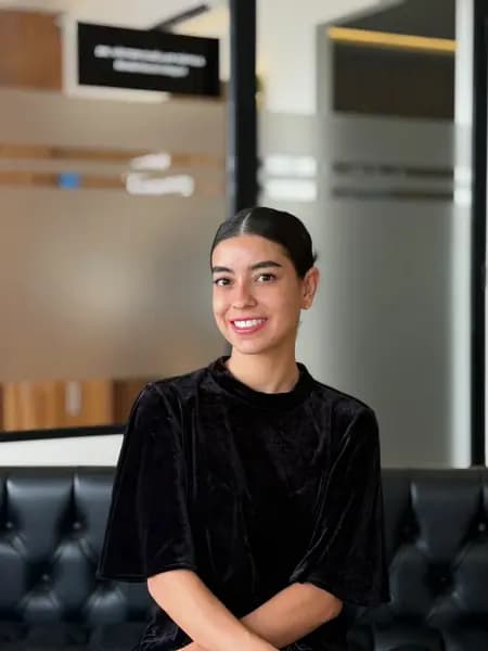 Dra. Melanie Alcaraz — Dental San Miguel