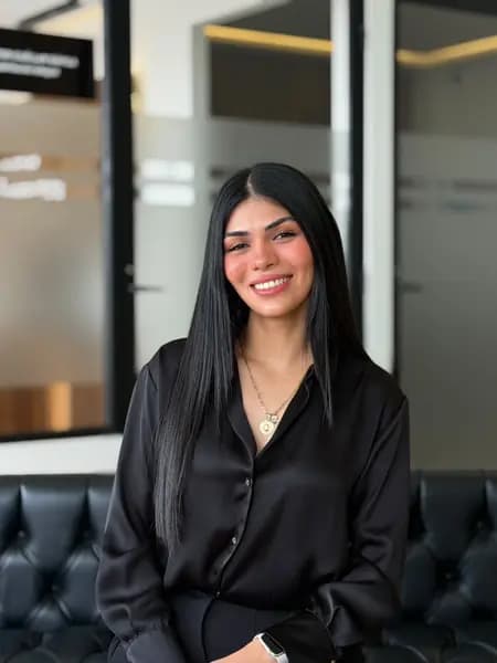 Dra. Daniela Aguilar — Dental San Miguel